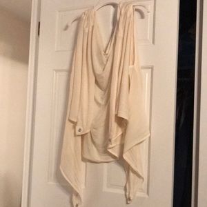 White multipurpose wrap